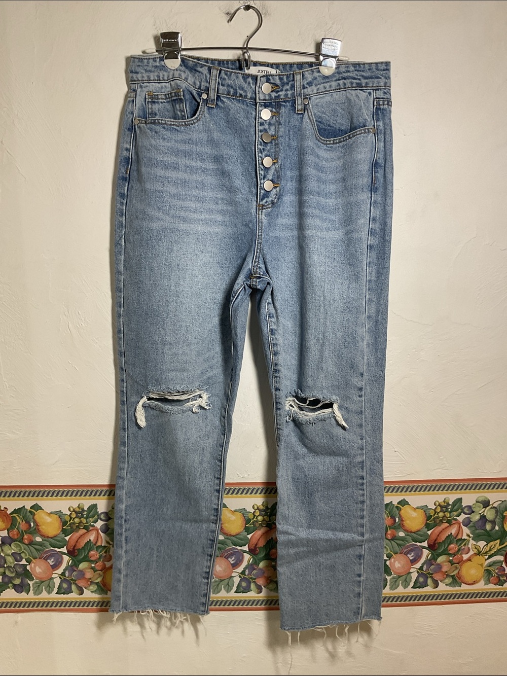 JustFab High Rise Button Fly Distressed Raw Hem Straight Leg Jeans Size 32